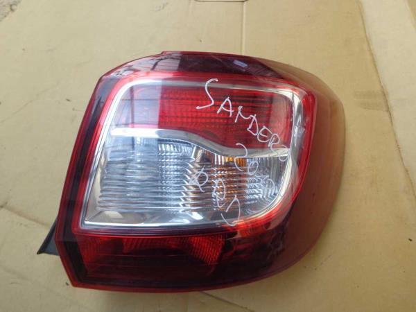 FEU ARRIERE DROIT DACIA - Vue 1